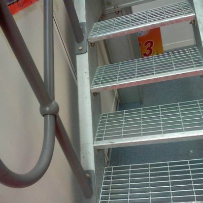 電廠鋼格板平臺(tái)設(shè)計(jì)要求「泰江鋼格板」 電廠鋼格板平臺(tái)設(shè)計(jì)要求「泰江鋼格板」