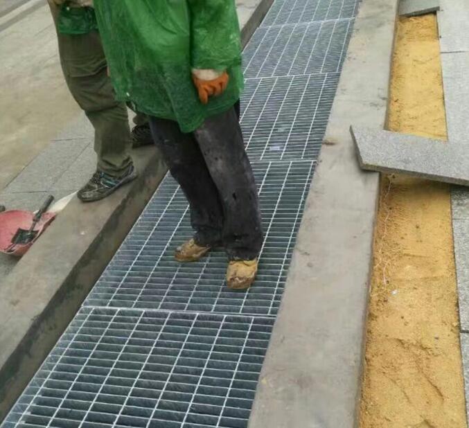 鍍鋅鋼格板包裝與鋼格板承載力@泰江鋼格板 鍍鋅鋼格板包裝與鋼格板承載力@泰江鋼格板