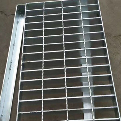 不銹鋼鋼格板選材應注意的問題